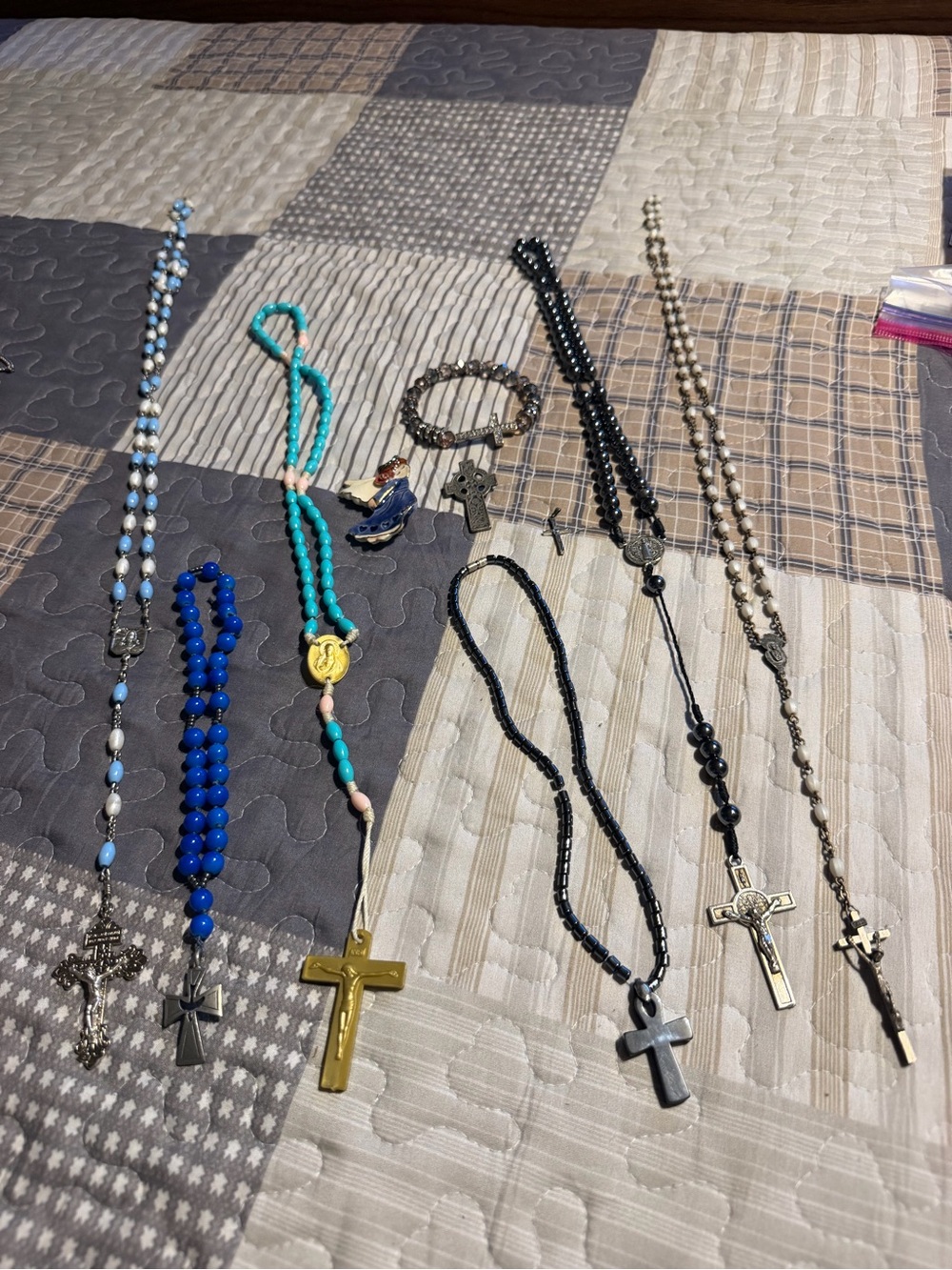 Vintage Religious Jewelry Lot Catholic Christian Necklace Pendants Medals Rosary